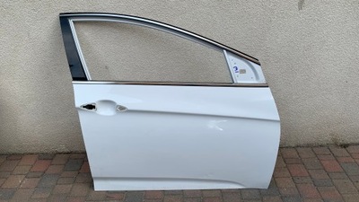 Hyundai i40 передні праве двері фото №1