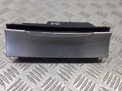 Попільничка vw passat b6 2.0 tdi 3c0863284 фото №1