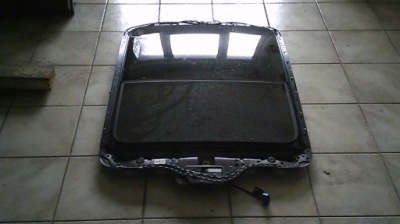 Maserati levante крыша панорама люк фото №1