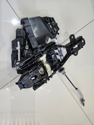 Volvo оригинальный номер 31462779 замок s90 v90 17-23 фото №1