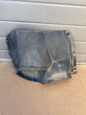 Dodge ram v 2019+ підкрилок передні праве 68275906ab фото №1