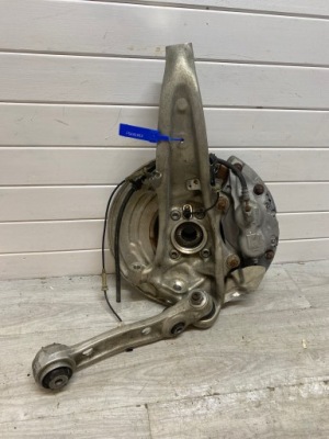 Поворотный кулак рычаг правый перед bmw g30 g31 6884386 фото №1