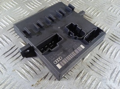 Блок управления модуль света do audi a4 b6 8e0907279c фото №1