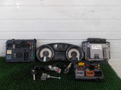 Peugeot rcz 1.6 thp набор иммобилайзер замок зажигания бортовой компьютер фото №1