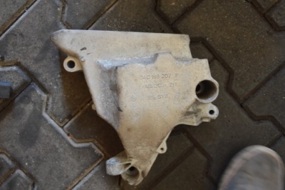 Vw up 1.0 mpi кронштейн двигателя 04c199207e фото №1