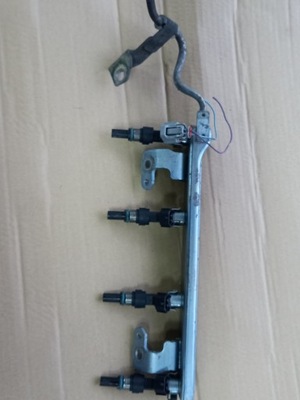 Kia hyundai tucson 2.0b молдинг впрыскная фото №1