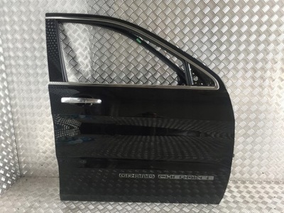 Дверь правое передние jeep grand cherokee wk2 lift фото №1