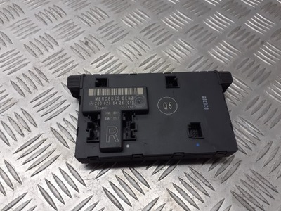 Модуль двері правий перед mercedes w203 2038206426 фото №1