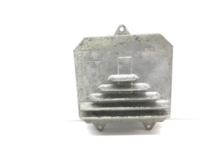 Tesla model 3 модуль led преобразователь 1110796-00-d фото №1