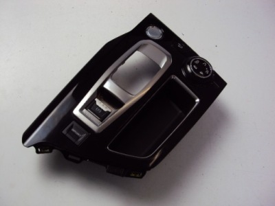 Панель управление рамка peugeot 3008 ii 16- фото №1