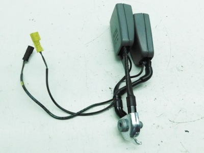 Клипса поперечина задняя серая - mercedes sklasa w221 фото №1