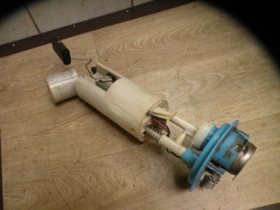 Chrysler sebring 01-06 2.0 b насос топлива фото №1