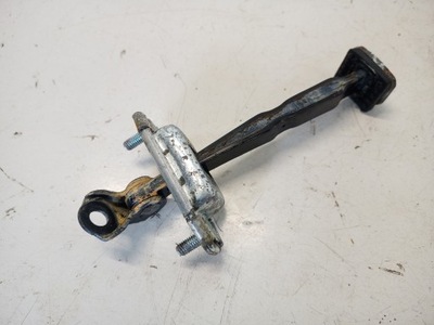 Ограничитель дверь правый перед kia optima iii фото №1