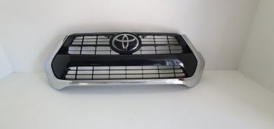 Toyota hilux viii lift решётка радиатора решётка радиатора фото №1
