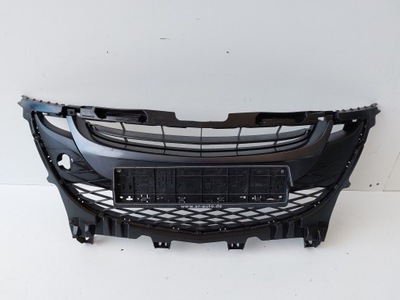 Mazda 5 решітка бампера c513-501t1 оригінал фото №1