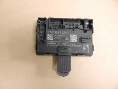 Audi a4 a5 8w блок керування модуль двері 8w0959592h фото №1