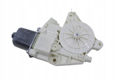 Моторчик стекло правый перед mercedes w204 фото №1