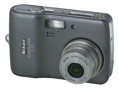 APARAT NIKON COOLPIX L2