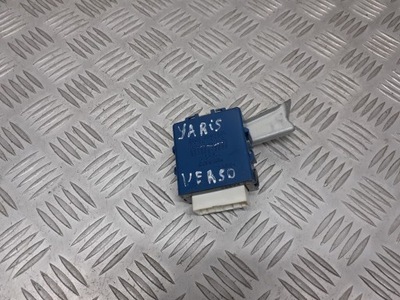 Блок керування модуль замка центрального yaris verso фото №1
