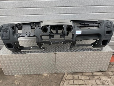 Renault master iii консоль панель приладів фото №1
