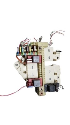 Коробка запобіжників mercedes ml w163 1635450305 фото №1