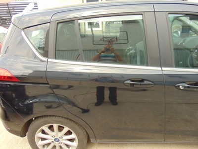 Дверь правое задние ford b-max цвет kc фото №1