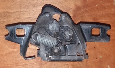 Vw polo 6n замок капот фото №1