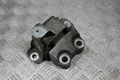 Кронштейн подушка двигателя fiat doblo ii 2 фото №1