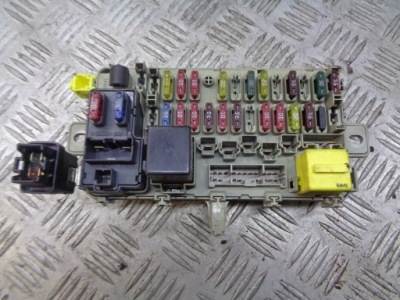Коробка предохранителей civic vi 3820a-st3-g400 фото №1