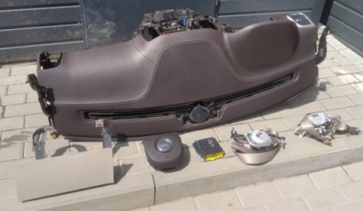 Подушки безопасности комплект подушка безопасности jeep grand cherokee wk2 фото №1