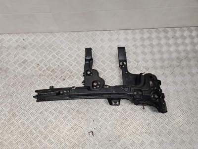 Mini f56 направляющая бампера задняя правый 7411146 фото №1