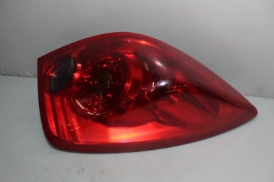 Лампа правая задняя nissan primera p12 фото №1