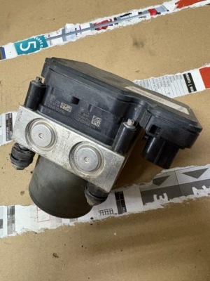 Насос abs ducato 14- 2265106516 фото №1