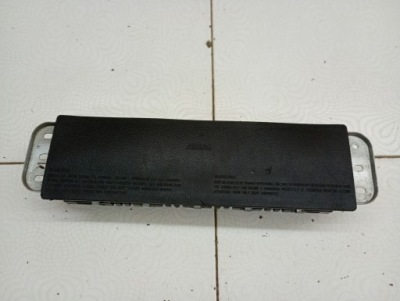 Подушка безпеки подушка колінна mercedes gla 247 фото №1