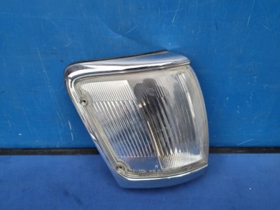 Toyota 4runner 4 runner lift 95-98 1995-1998 лампа габаритная правая фото №1