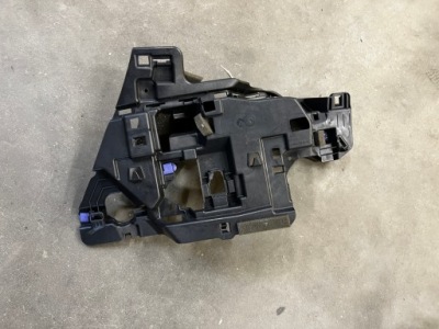 Кронштейн кронштейн багажника задний левый citroen ds7 crossback x74 фото №1