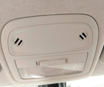 Opel adam лампа стельовий фото №1