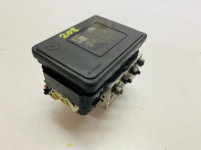 Насос abs 9804161580 peugeot 208 i фото №1