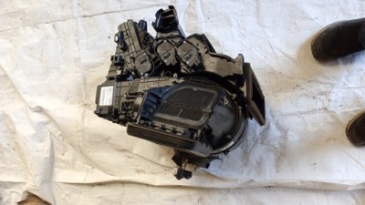 Bmw i3 отопитель воздуходувка europa фото №1