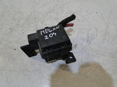 Renault megane iii коробка запобіжників фото №1