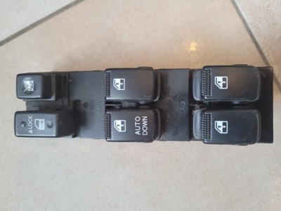 Hyundai tucson i 2004 - 2010 rok панель управление окон x4 eu фото №1