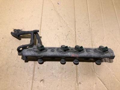 Молдинг упорскування форсунки renault espace 2.0 857013 фото №1