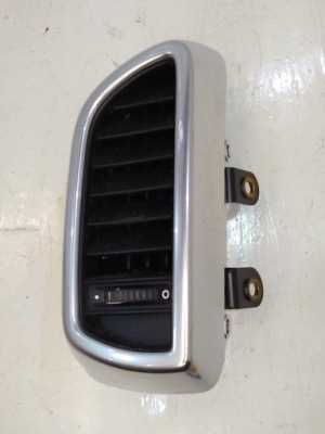 Решётка обдув правый перед cayenne ii 7p5 7p5819704a фото №1