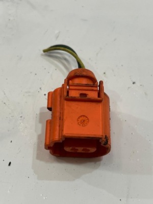 Штекер колодка audi a6 c7 8k0973702c фото №1
