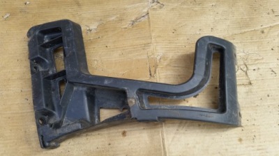 Peugeot 308 напрямна бампера l/p задня 9686264380 фото №1