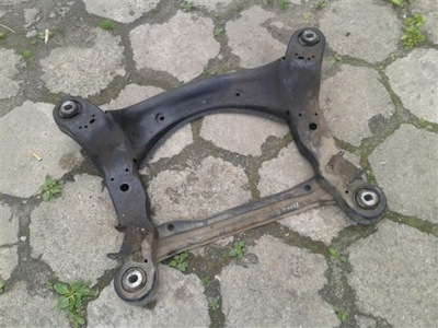 SUBBASTIDOR DEL MOTOR AUDI A6 C6 2.7 TDI  