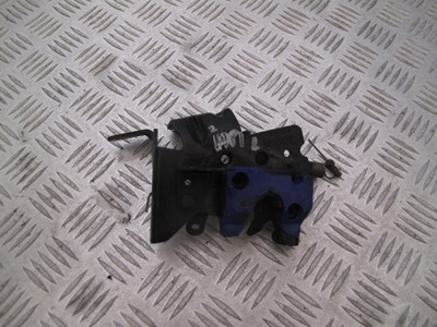 Замок решітка капот передньої новий typ scania hpi фото №1