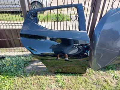 Дверь правое задние nissan micra k14 фото №1