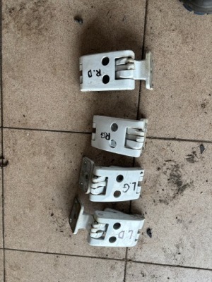 Mercedes benz sprinter w906 crafter петли 270 фото №1