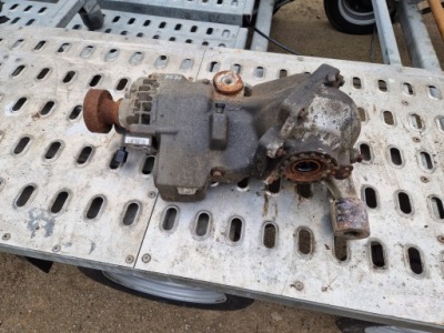 Volvo xc70 v70 2.4 d5 диференціал міст диференціал фото №1